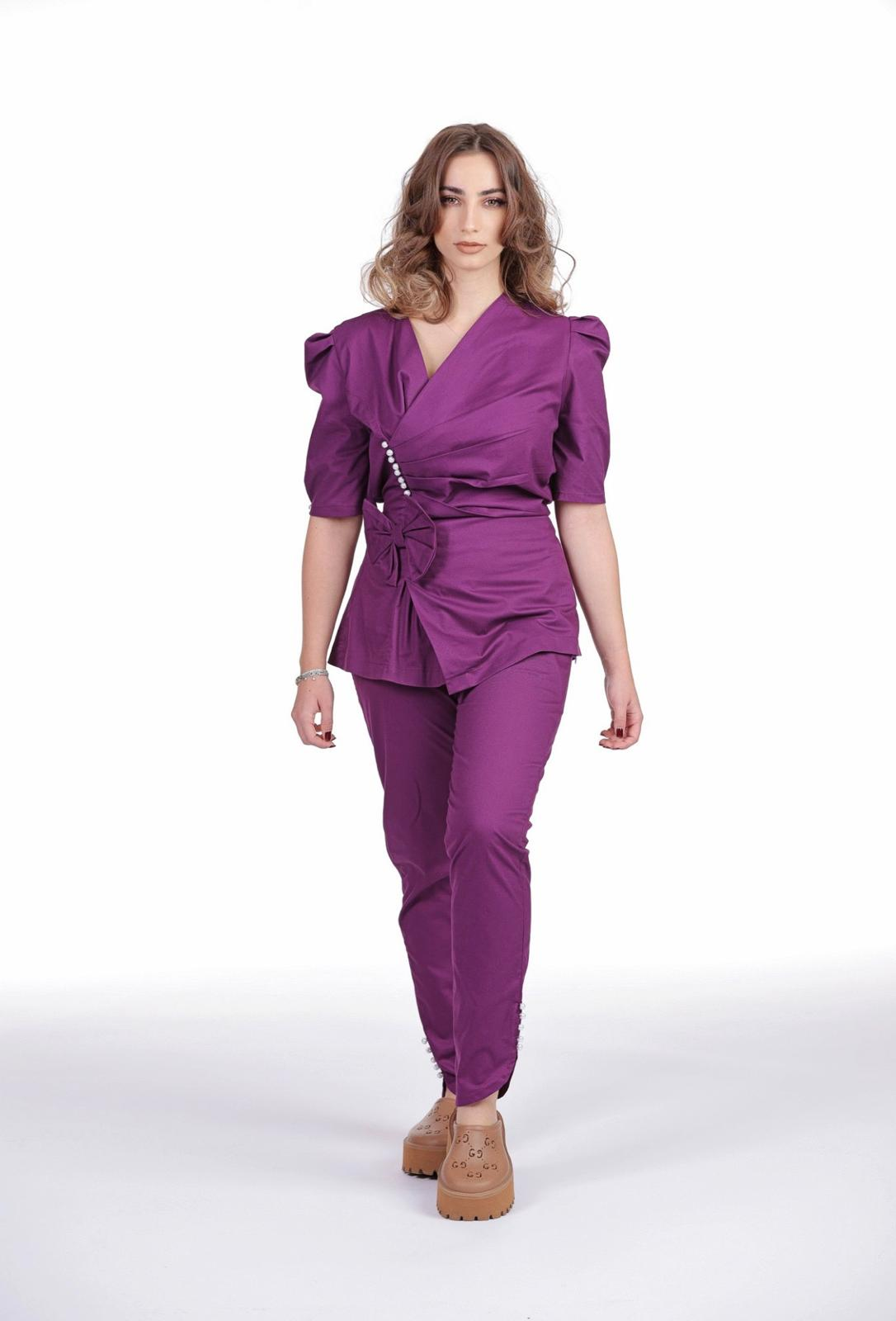 Costum medical Royal Purple